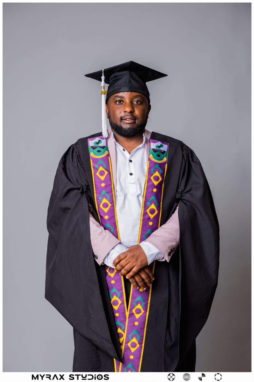 Portrait of Sanford Mwale, HappyFish Farmers trainee
